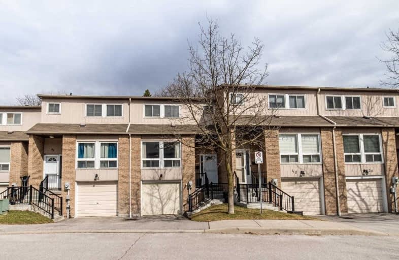 42 Willows Lane, Ajax | Image 1