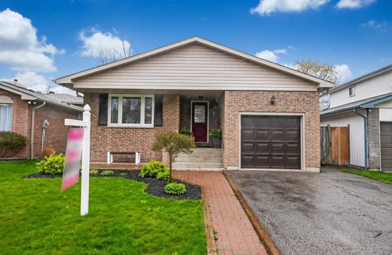 7 Swanston Crescent, Ajax | Image 1