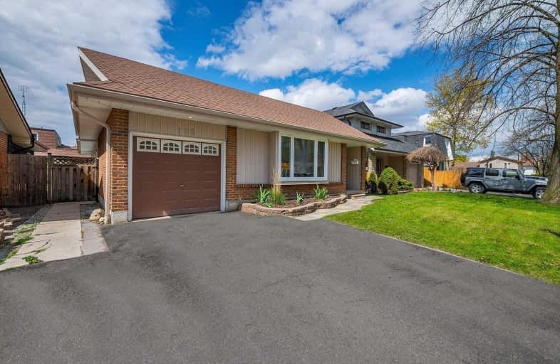 195 Michael Boulevard, Whitby | Image 1