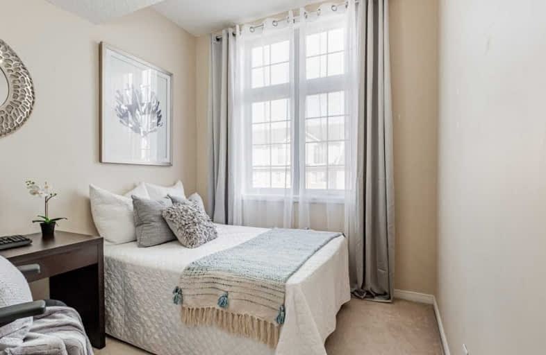 35-2 Hedge End Road, Toronto | Image 1