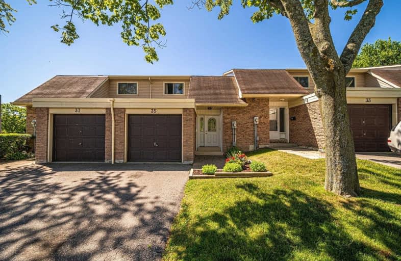 35 Robbie Crescent, Ajax | Image 1