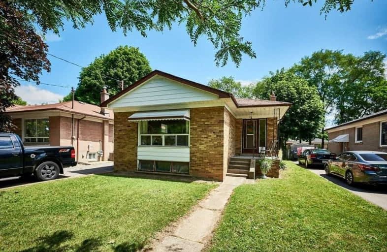 11 Basildon Crescent, Toronto | Image 1