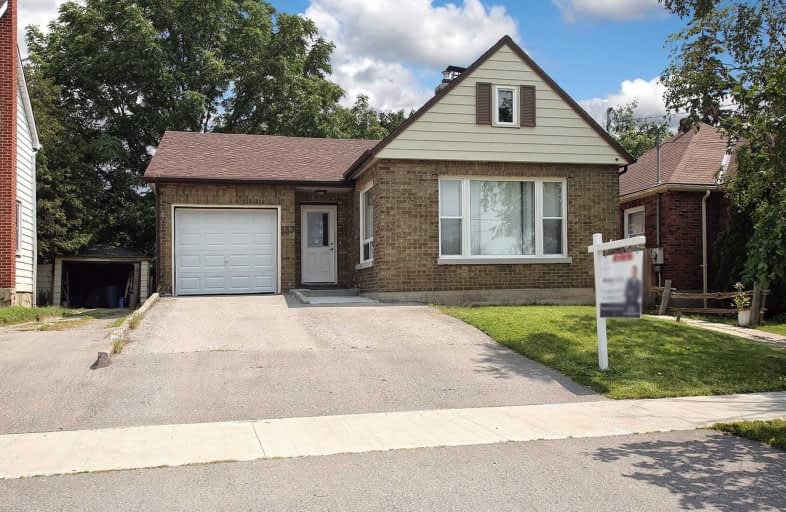 137 Oshawa Boulevard South, Oshawa | Image 1