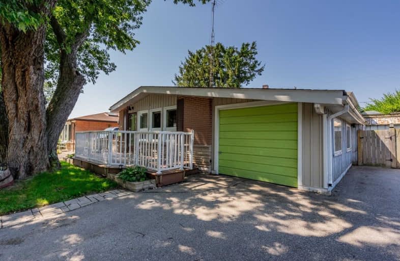 818 Krosno Boulevard, Pickering | Image 1