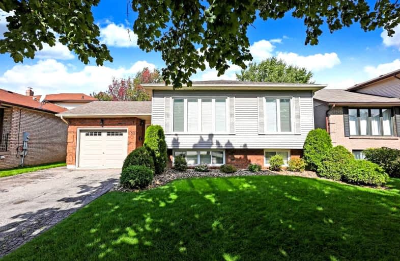 32 Glenabbey Drive, Clarington | Image 1