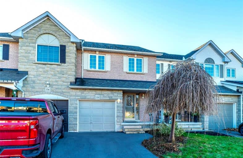 138 Wade Square, Clarington | Image 1