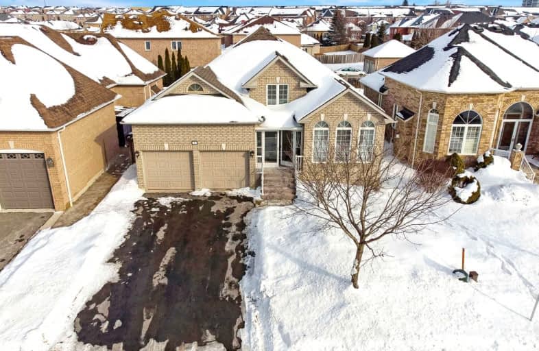 24 Temple-West Crescent, Ajax | Image 1
