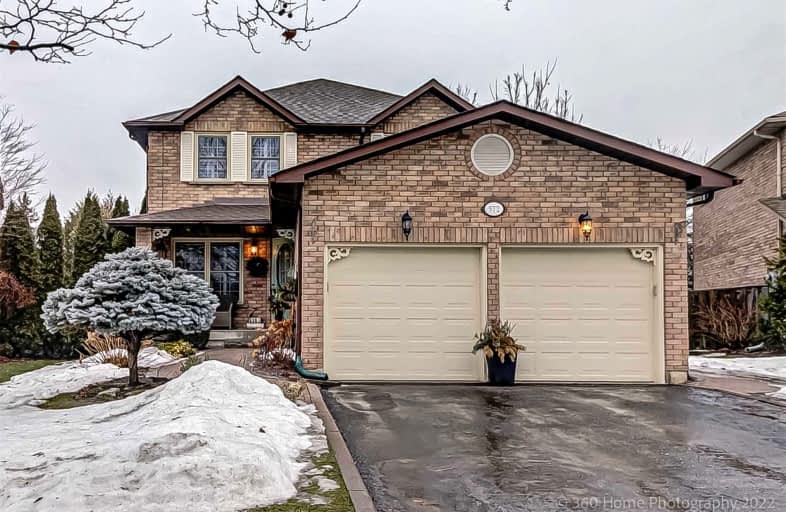 572 Rainy Day Drive, Pickering | Image 1