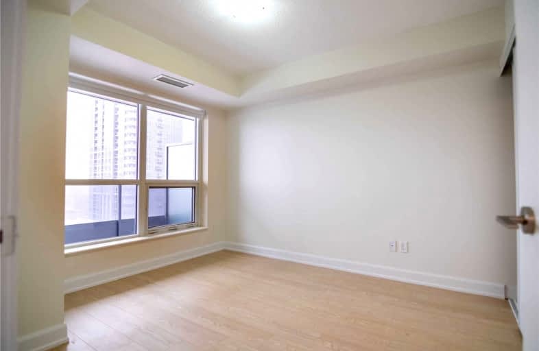 917-181 Village Green Square, Toronto | Image 1