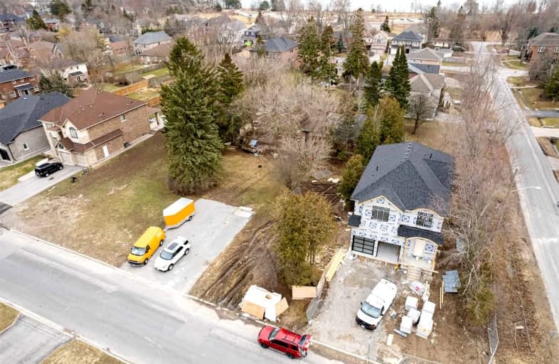 2955B Seabreeze Road, Ajax | Image 1
