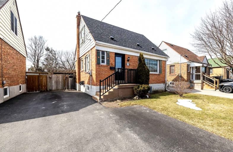 320 Wilson Road South, Oshawa | Image 1