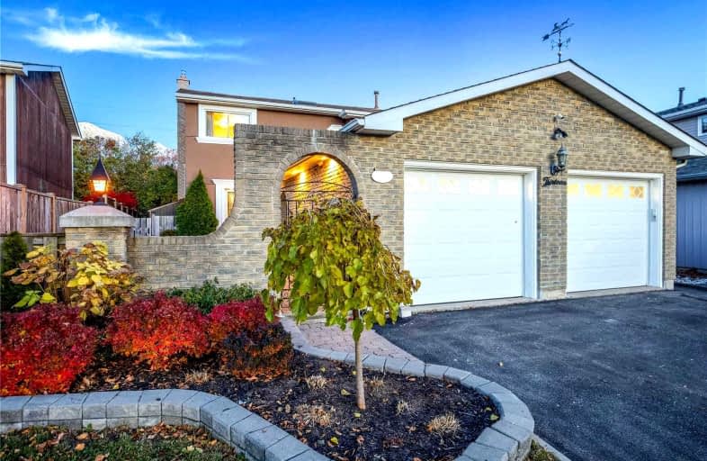 13 Easton Court, Ajax | Image 1