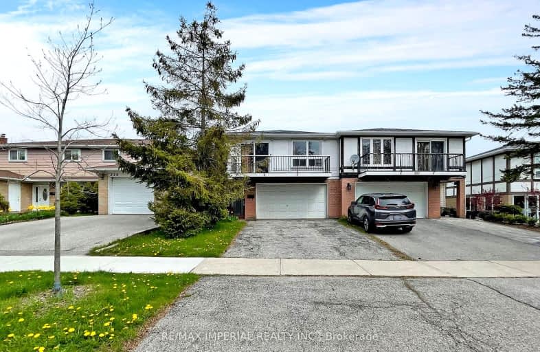 330 Chester Le Boulevard, Toronto | Image 1