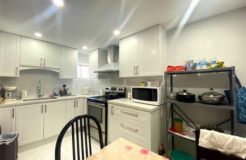 Lower-38 Greenleaf Terrace, Toronto | Image 1