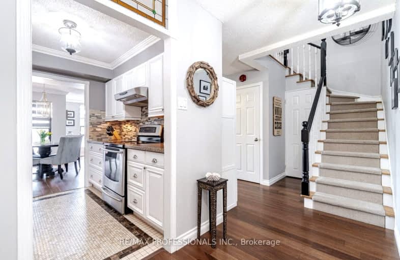 Th 1-2112 Queen Street East, Toronto | Image 1
