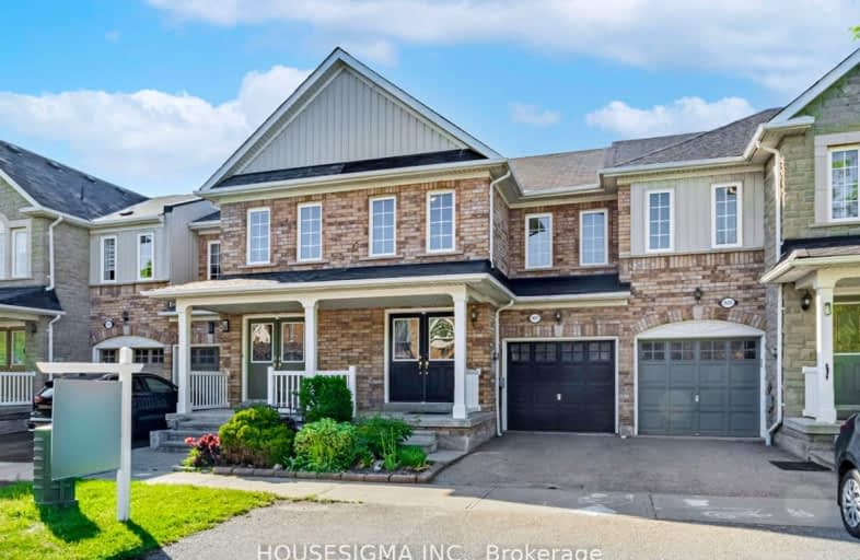 1627 Avonmore Square, Pickering | Image 1