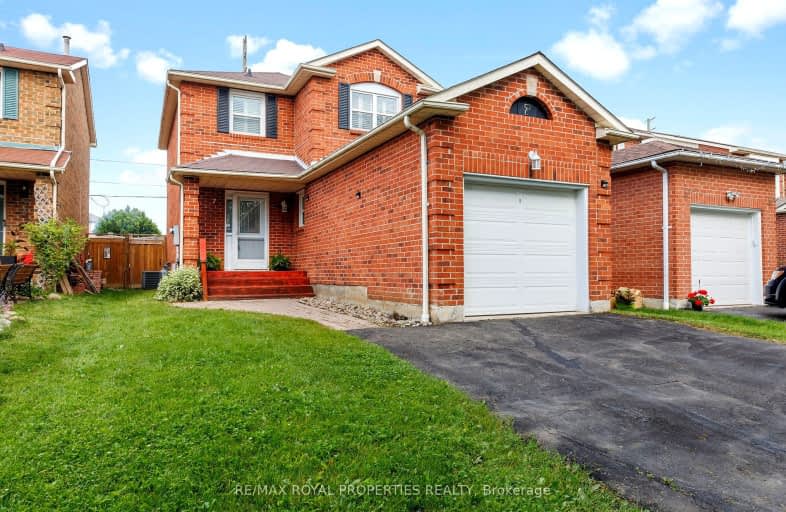 7 Tresher Court, Ajax | Image 1