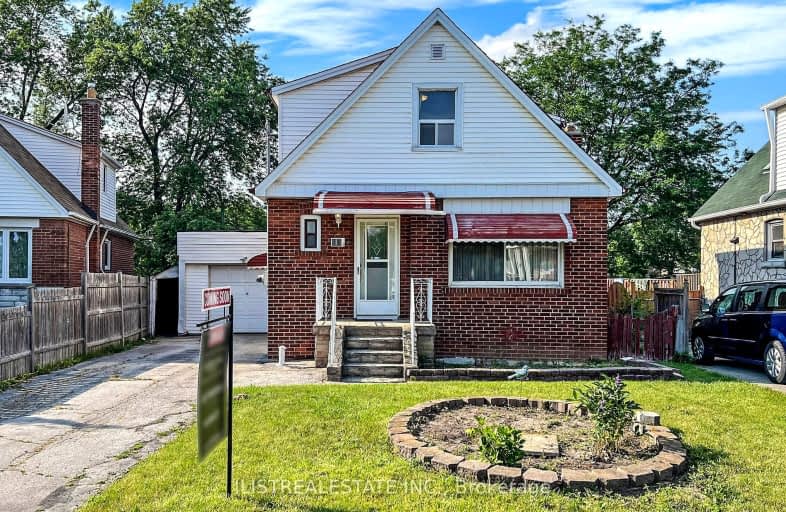 16 Stamford Square North, Toronto | Image 1