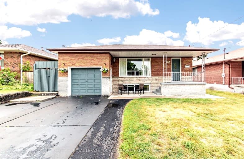 611 Gilbert Street West, Whitby | Image 1