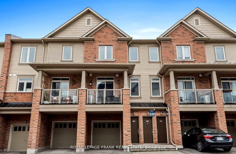 117-1715 Adirondack Chase, Pickering | Image 1