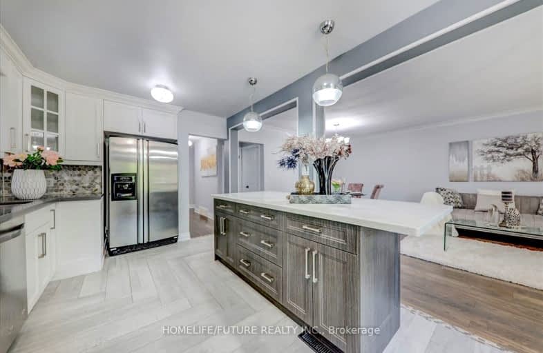 22 Barlow Road, Toronto | Image 1