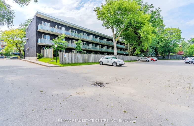 303-123 Woodbine Avenue, Toronto | Image 1