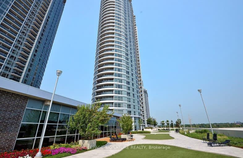 611-125 Village Green Square, Toronto | Image 1