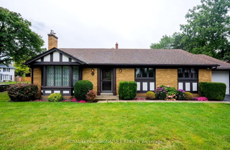 2 Redcastle Crescent, Toronto | Image 1