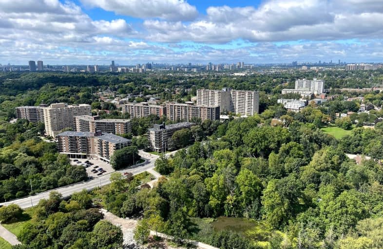 Ph12-1 Massey Square, Toronto | Image 1