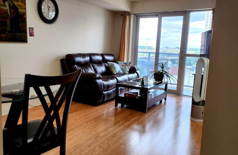 722-135 Village Green Square, Toronto | Image 1
