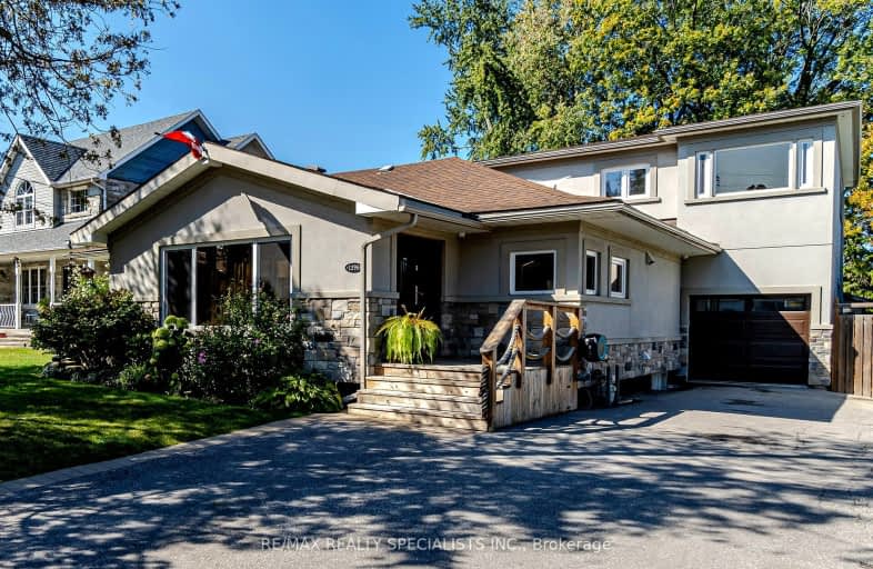 1296 Commerce Street, Pickering | Image 1