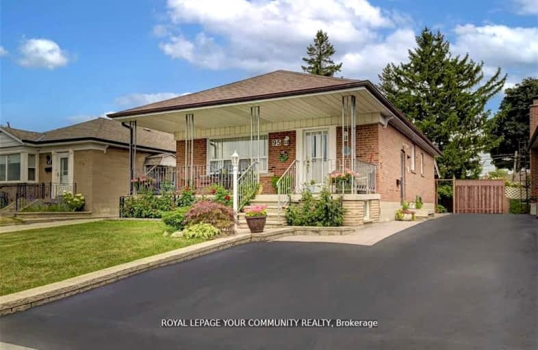 Main-95 Lilian Drive, Toronto | Image 1