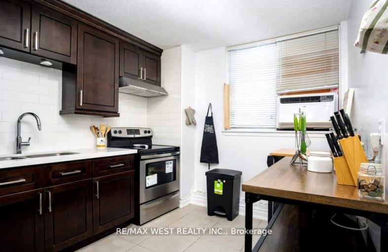 209-100 Wingarden Court, Toronto | Image 1