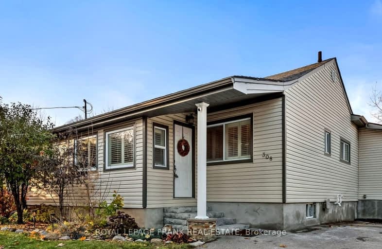 308 Chestnut Street West, Whitby | Image 1