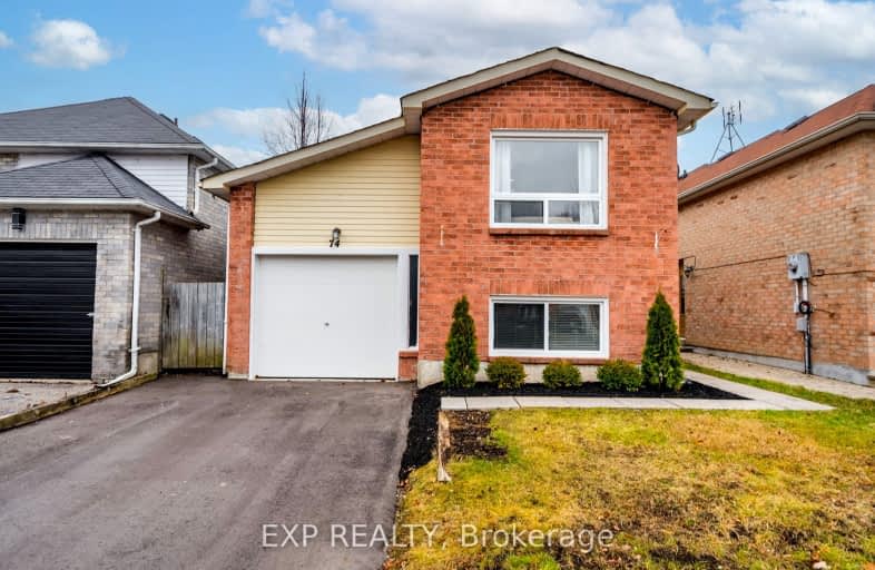 74 Broadlands Crescent, Clarington | Image 1