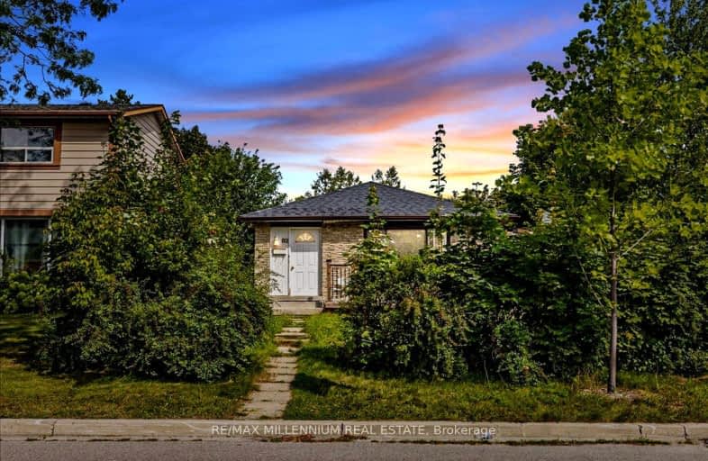 82 United Square, Toronto | Image 1