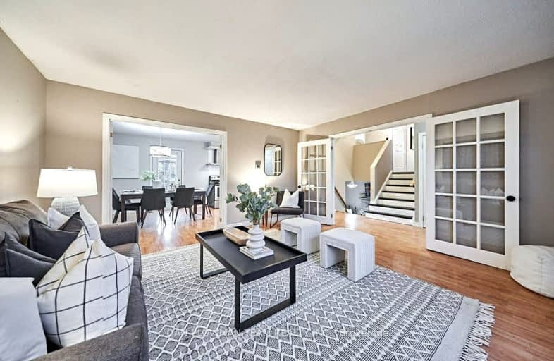 714 Pickering Beach Road, Ajax | Image 1