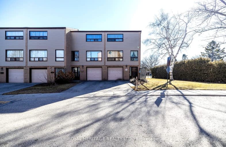 44-44 Park Lane Circle, Clarington | Image 1