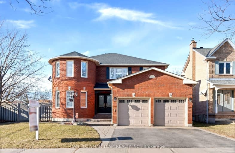 17 Mantell Crescent, Ajax | Image 1