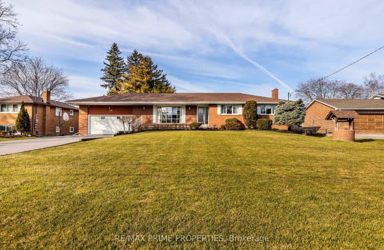 118 Halls Road North, Whitby | Image 1