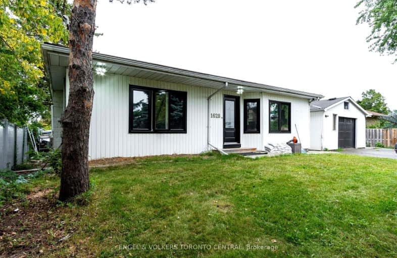 1628 Rossland Road East, Whitby | Image 1