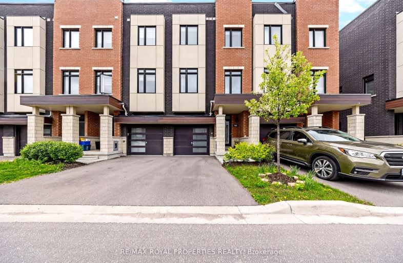 924 Kicking Horse Path, Oshawa | Image 1