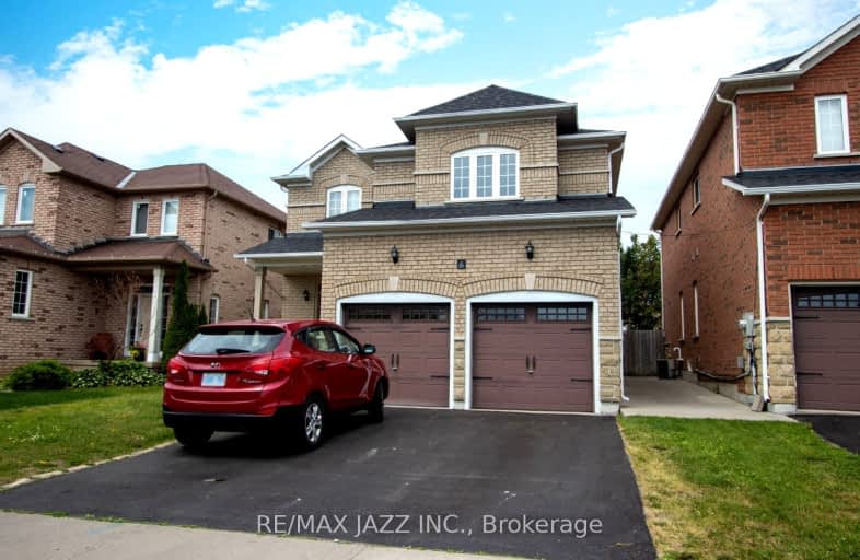 Lower-6 Rosswell Drive, Clarington | Image 1
