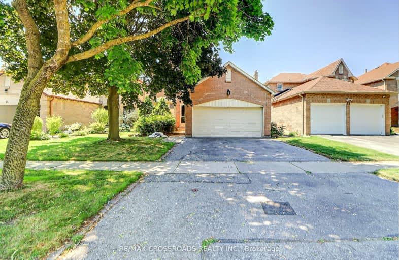 13 Addley Crescent, Ajax | Image 1