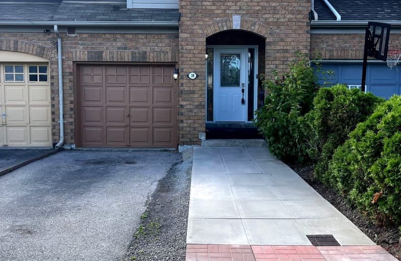 38 Gristone Crescent, Toronto | Image 1