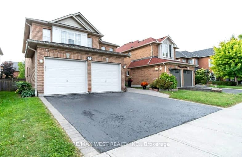 7 Lafayette Boulevard, Whitby | Image 1