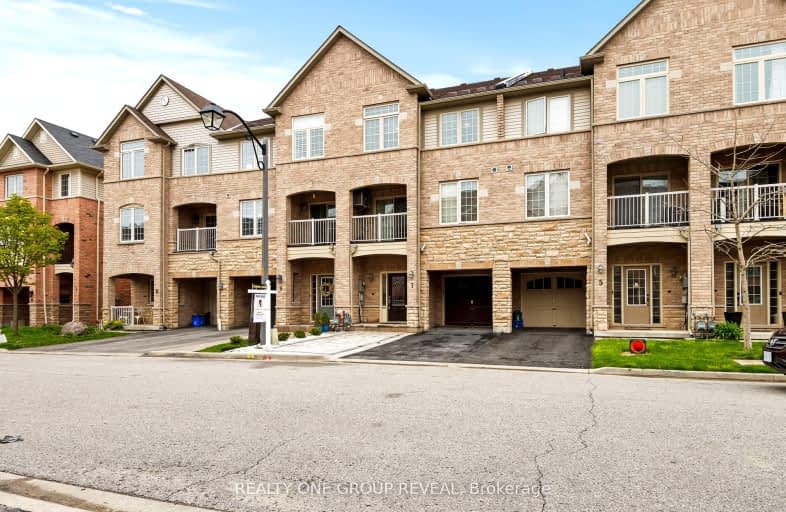 7 Silvester Street East, Ajax | Image 1