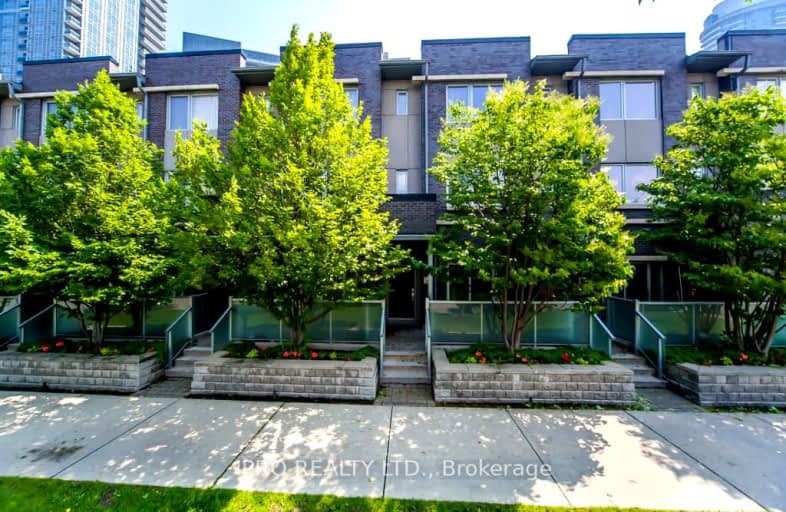 35-310 Village Green Square, Toronto | Image 1