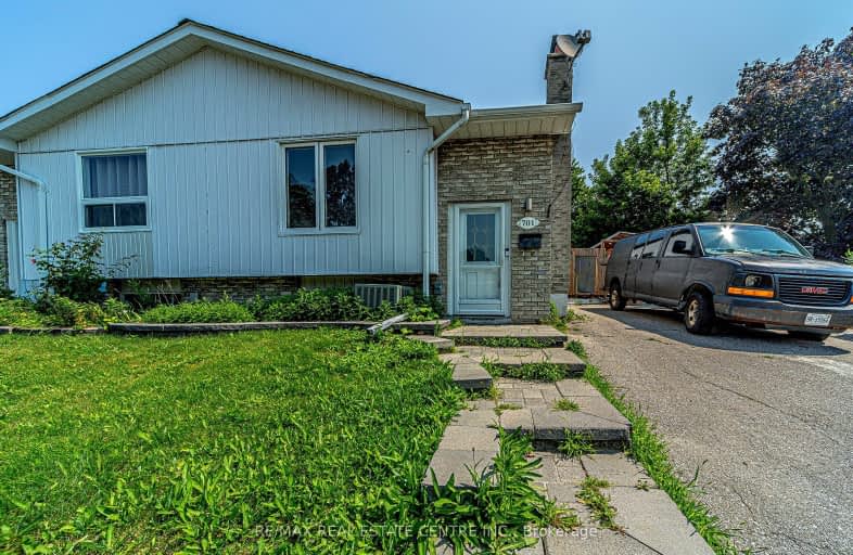 701 Cricklewood Drive, Oshawa | Image 1