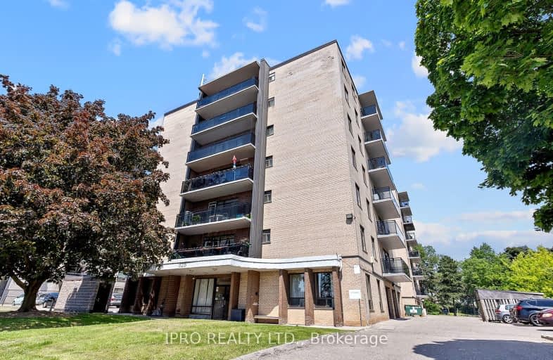 403-825 Kennedy Road, Toronto | Image 1